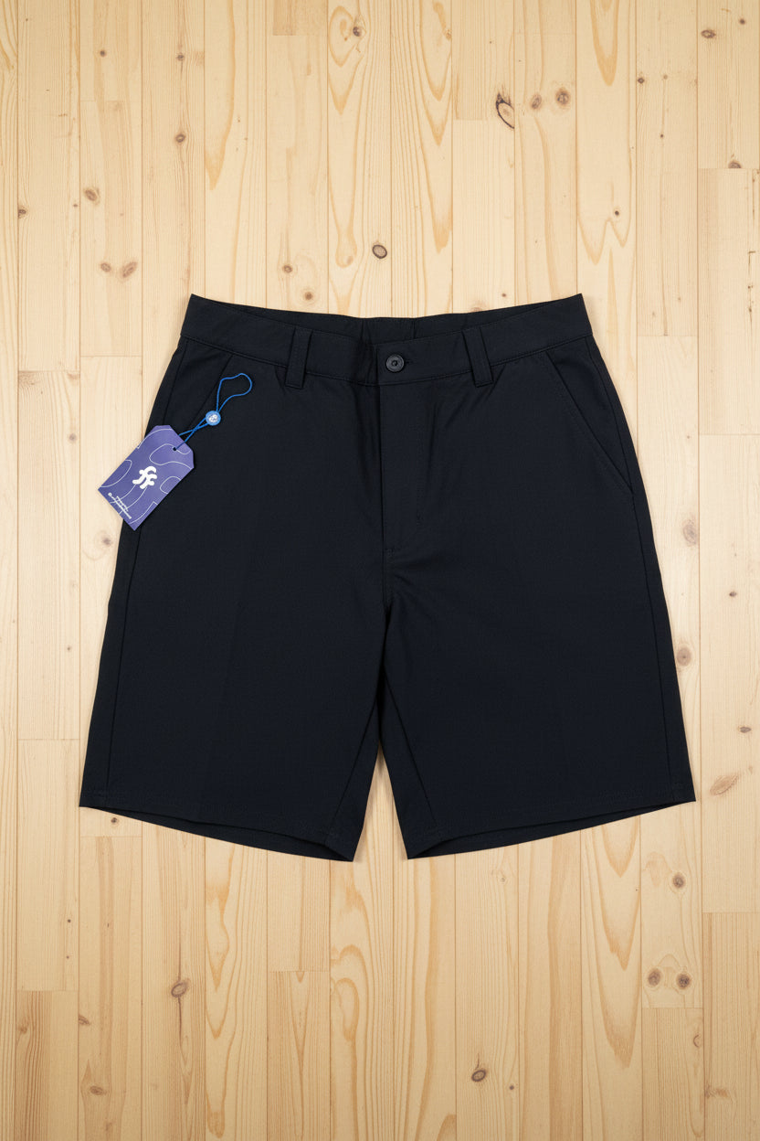 Short híbrido negro Challenge Yourself PAWS 4-Way Stretch de Fitters Originals, vista frontal en tela flexible y ajustada.