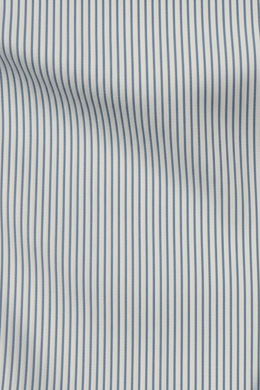 Camisa de manga larga slim fit de FITTERS ORIGINALS con diseño de rayas azules, tela ligera y ajuste ajustado.