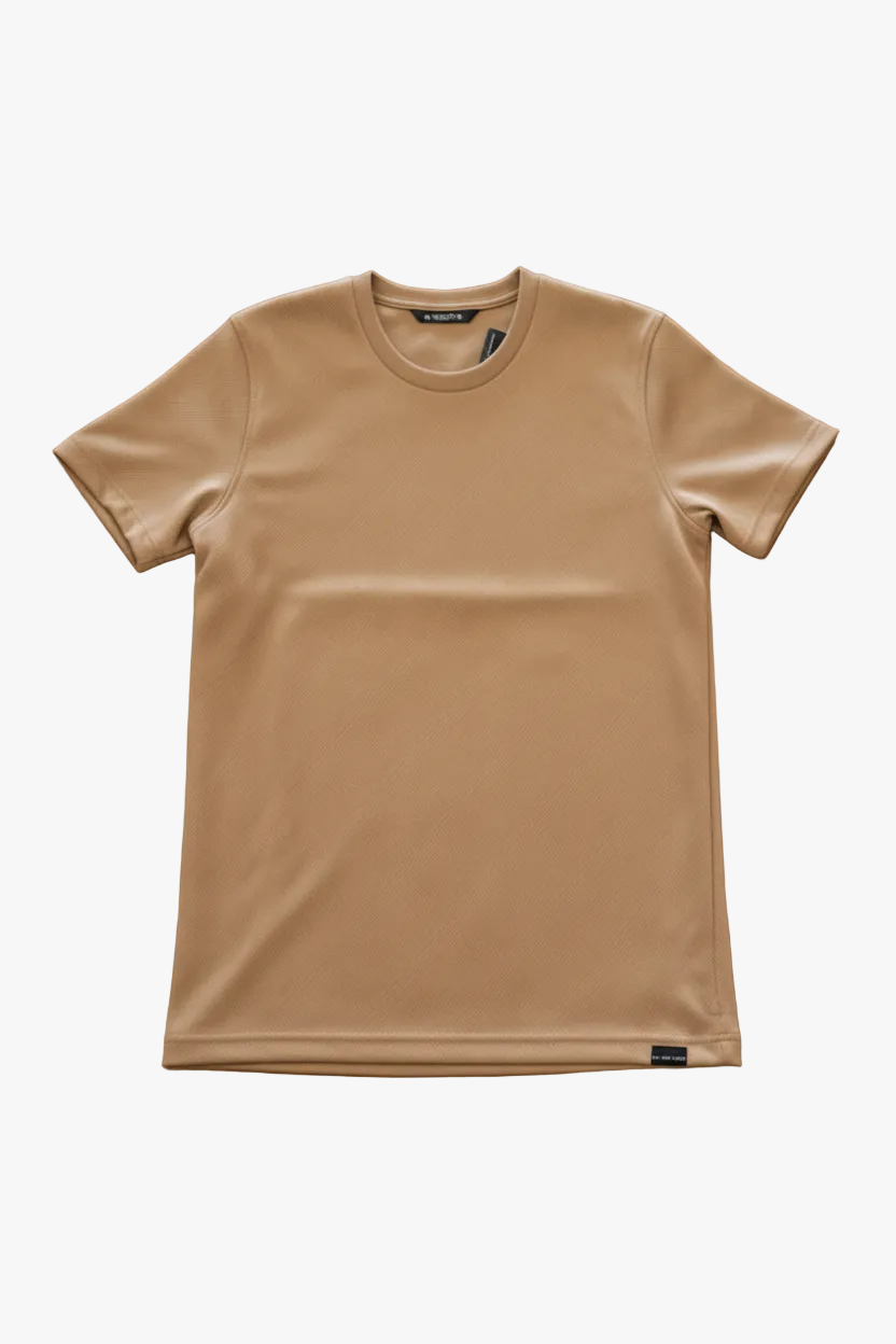 Playera JAGUAR Fitters Originals Contempo en color capuchino con cuello redondo, tela cómoda y estilo casual.