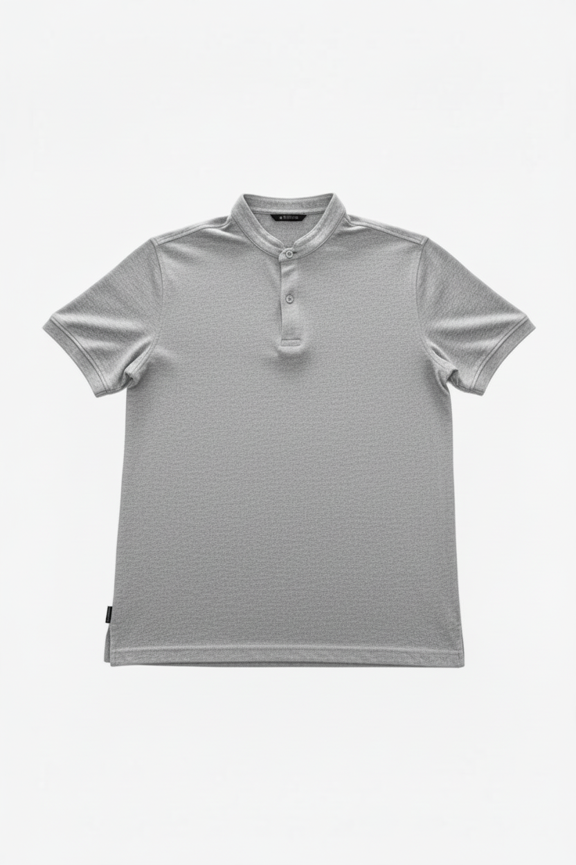 Polo FITTERS ORIGINALS de manga corta en color gris con cuello Mao en estilo jaspe Perla y Cielo, diseño elegante y cómodo.