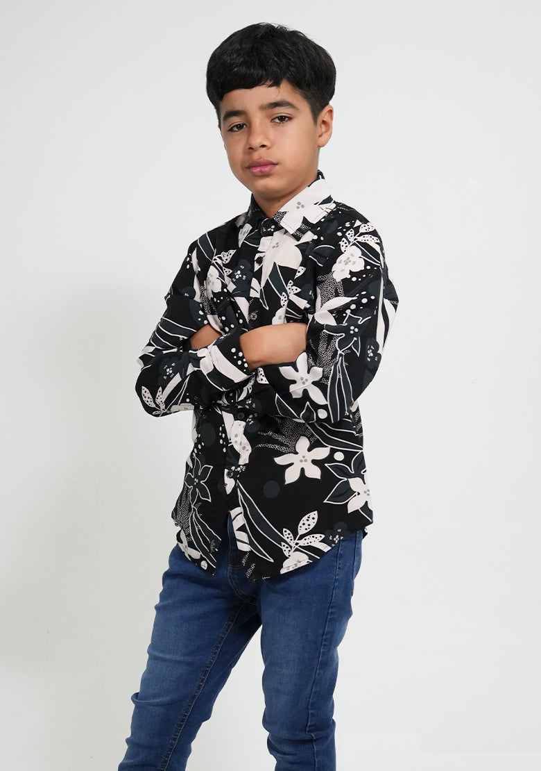 Camisa manga larga para junior de la marca IF FITTERS ORIGINALS en color negro, con diseño casual y cuello clásico.